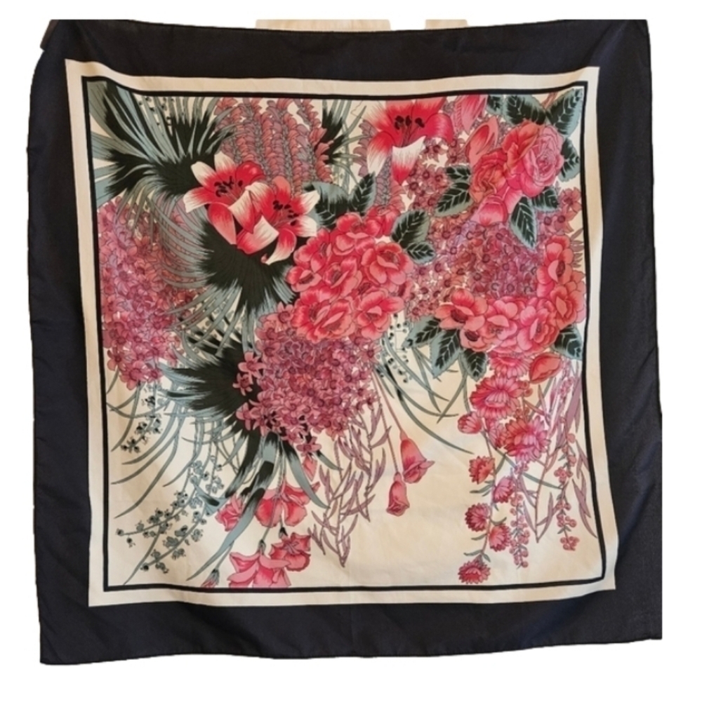 Overseas Advantage INC 100% polyester Blue& pink flowers 27"x 27" Square scarf
